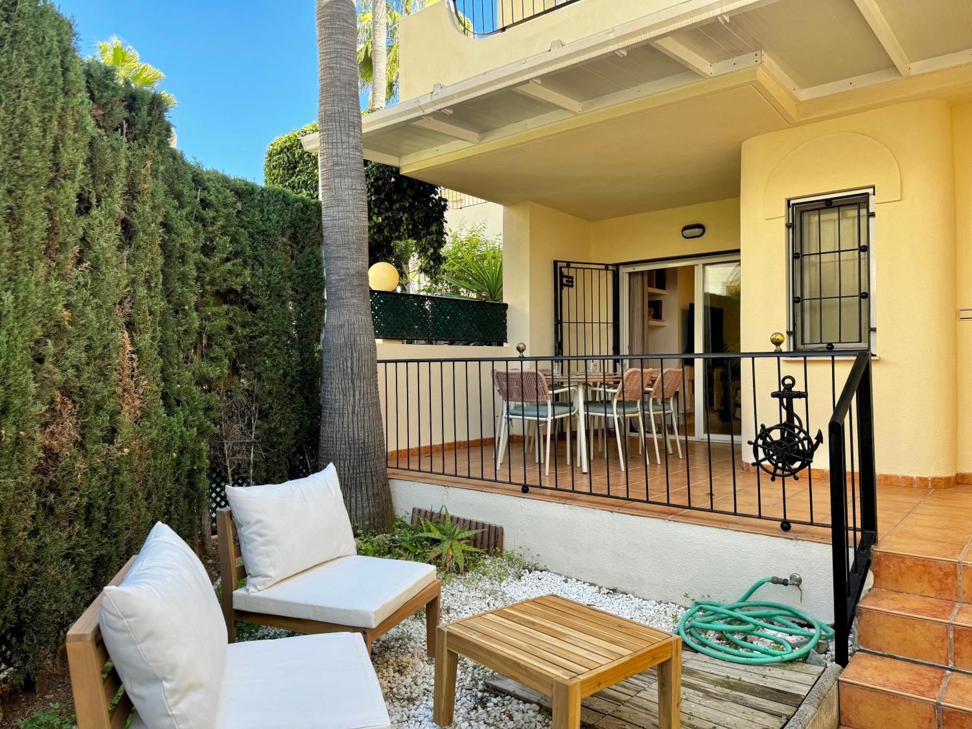 El Arenal Townhouse By The With Swimming Pool Ii- Eaw Homes Semesterbostad